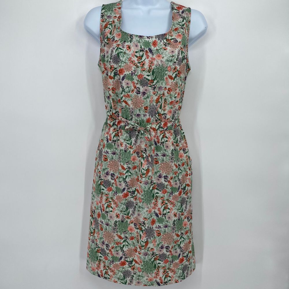 Ascend‎ Active Wear Tank Top Womens Dress Size Medium NWOT
